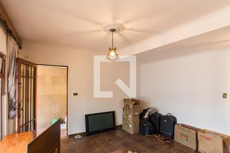 Casa à venda com 245m², 4 quartos e 3 vagas Casa à venda com 245m², 4 quartos e 3 vagasCasa 2 - Sala