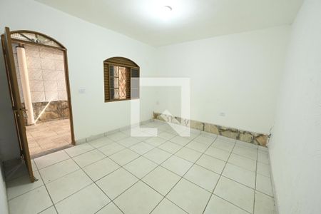 Sala de casa para alugar com 4 quartos, 120m² em Setor Faiçalville, Goiânia