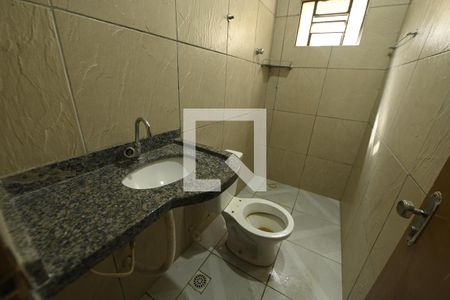 Casa para alugar com 120m², 4 quartos e 2 vagasBanheiro