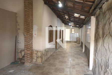 Casa para alugar com 120m², 4 quartos e 2 vagasQuintal