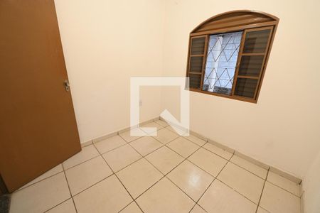 Casa para alugar com 120m², 4 quartos e 2 vagasQuarto 2