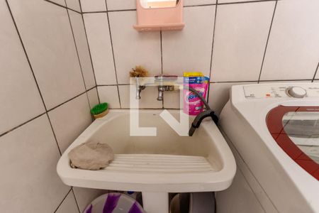 Casa à venda com 140m², 3 quartos e 2 vagas Casa à venda com 140m², 3 quartos e 2 vagasÁrea de Serviço