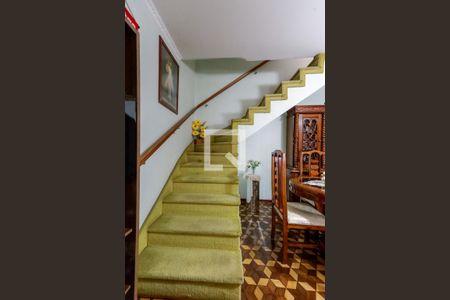 Escada Quartos de casa à venda com 3 quartos, 140m² em Vila Medeiros, São Paulo