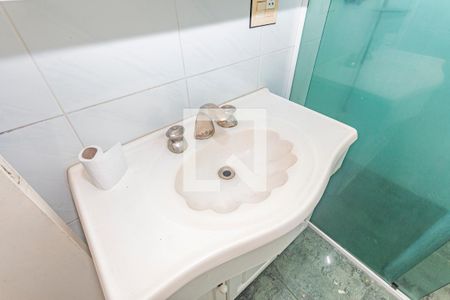 Apartamento para alugar com 65m², 2 quartos e 1 vaga Apartamento para alugar com 65m², 2 quartos e 1 vagaBanheiro