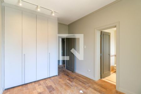 Apartamento à venda com 464m², 5 quartos e 4 vagasSuíte 2