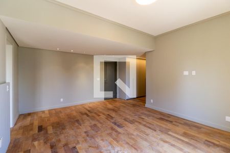 Apartamento à venda com 464m², 5 quartos e 4 vagasSuíte 1