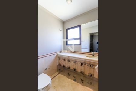 Apartamento à venda com 464m², 5 quartos e 4 vagasBanheiro da Suíte 5