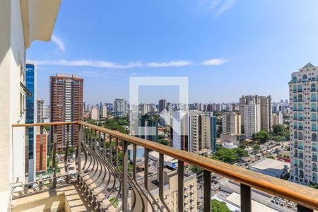 Apartamento à venda com 464m², 5 quartos e 4 vagasVaranda da Suíte 2