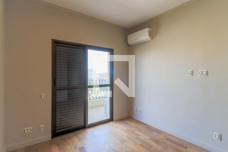 Apartamento à venda com 464m², 5 quartos e 4 vagasSuíte 4