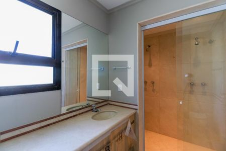 Apartamento à venda com 464m², 5 quartos e 4 vagasBanheiro da Suíte 5