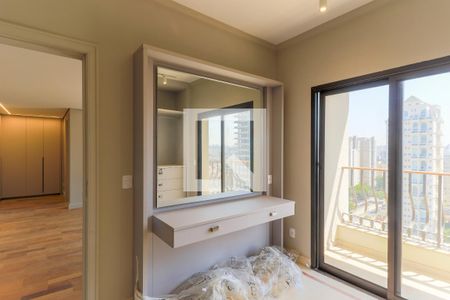 Apartamento à venda com 464m², 5 quartos e 4 vagasCloset 2 da suíte 1