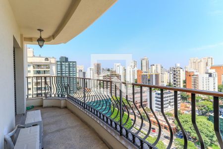 Apartamento à venda com 464m², 5 quartos e 4 vagasVaranda da Suítes 3 e 4