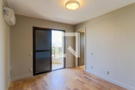 Apartamento à venda com 464m², 5 quartos e 4 vagasSuíte 3