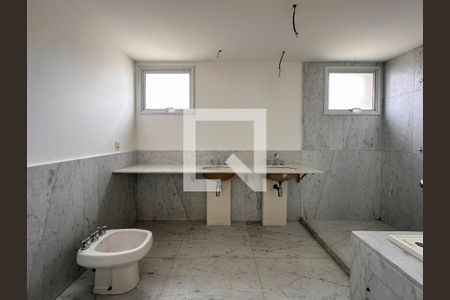 Apartamento à venda com 820m², 6 quartos e 6 vagasBanheiro 1 Suíte 4