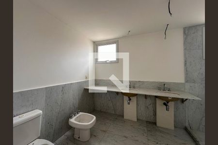 Apartamento à venda com 820m², 6 quartos e 6 vagasBanheiro 1 Suíte 4