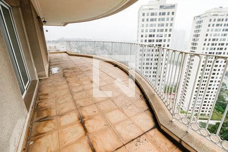 Apartamento à venda com 425m², 7 quartos e 5 vagasVaranda da Sala