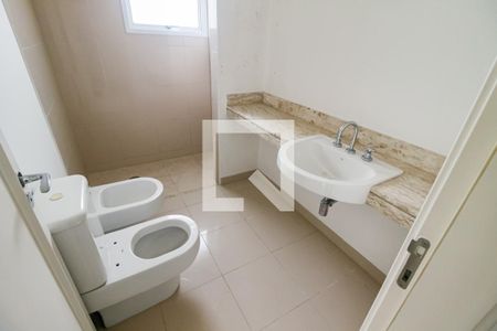 Apartamento à venda com 425m², 7 quartos e 5 vagasBanheiro da Suíte 3
