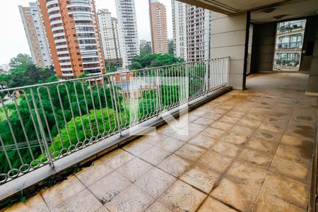 Apartamento à venda com 425m², 7 quartos e 5 vagasVaranda da Sala