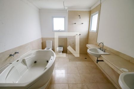 Apartamento à venda com 515m², 7 quartos e 4 vagasBanheiro da Suíte 4 