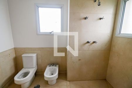 Apartamento à venda com 515m², 7 quartos e 4 vagasBanheiro da Suíte 4 