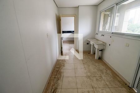 Apartamento à venda com 515m², 7 quartos e 4 vagasÁrea de Serviço