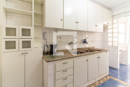 Apartamento à venda com 130m², 3 quartos e 1 vaga Apartamento à venda com 130m², 3 quartos e 1 vagaCozinha