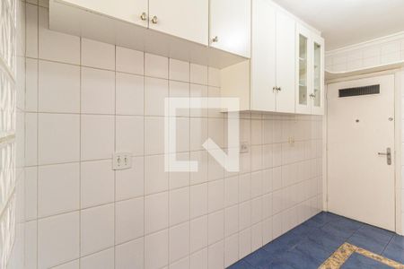 Apartamento à venda com 130m², 3 quartos e 1 vaga Apartamento à venda com 130m², 3 quartos e 1 vagaCozinha