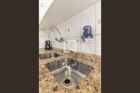 Apartamento à venda com 130m², 3 quartos e 1 vaga Apartamento à venda com 130m², 3 quartos e 1 vagaCozinha - Pia