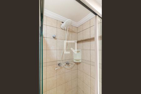Apartamento à venda com 130m², 3 quartos e 1 vaga Apartamento à venda com 130m², 3 quartos e 1 vagaSuíte - Banheiro 1 - Box