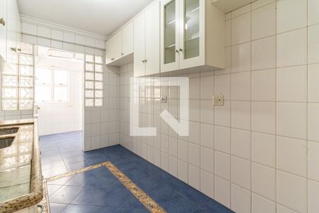 Apartamento à venda com 130m², 3 quartos e 1 vaga Apartamento à venda com 130m², 3 quartos e 1 vagaCozinha