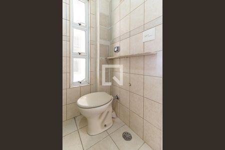 Apartamento à venda com 130m², 3 quartos e 1 vaga Apartamento à venda com 130m², 3 quartos e 1 vagaSuíte - Banheiro 1 - Vaso Sanitário
