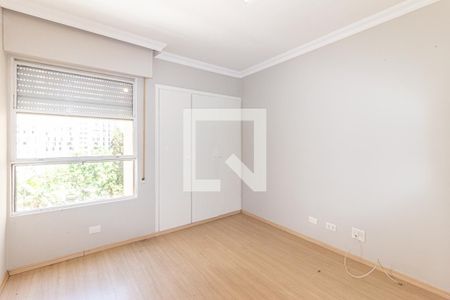 Apartamento à venda com 130m², 3 quartos e 1 vaga Apartamento à venda com 130m², 3 quartos e 1 vagaSuíte - Quarto 1