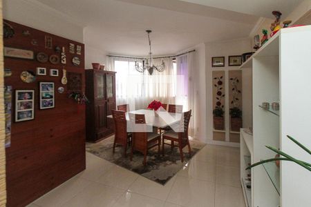 Sala de apartamento à venda com 3 quartos, 140m² em Vila Bela, São Paulo