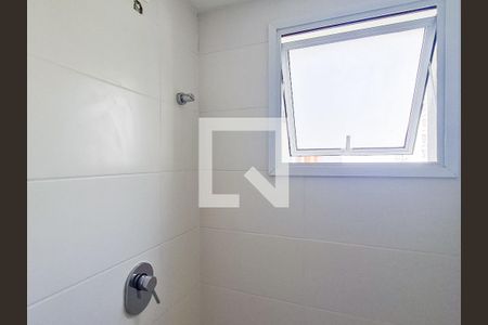 Apartamento à venda com 80m², 2 quartos e 2 vagasBanheiro suite 1