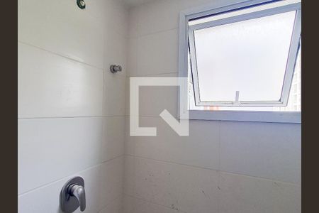 Apartamento à venda com 79m², 2 quartos e 2 vagasBanheiro suite 1