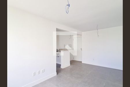 Sala de apartamento à venda com 1 quarto, 51m² em Passo D’areia, Porto Alegre