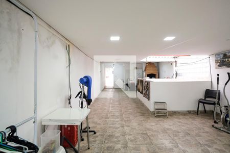 Casa à venda com 380m², 5 quartos e 2 vagasQuintal