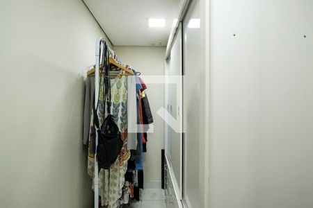 Casa à venda com 380m², 5 quartos e 2 vagasCloset Suíte 2