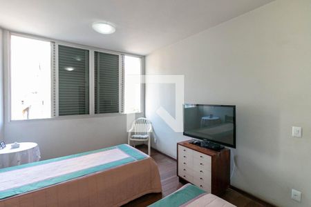 Apartamento à venda com 220m², 4 quartos e 4 vagasQuarto 3