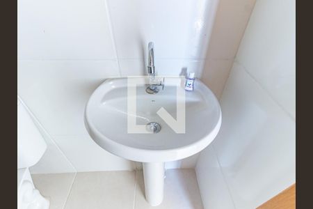 Banheiro de apartamento para alugar com 1 quarto, 25m² em Belenzinho, São Paulo