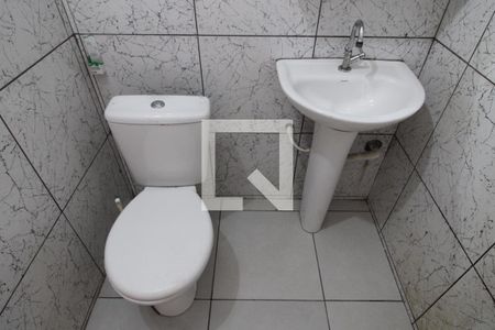 Casa para alugar com 32m², 1 quarto e sem vagaBanheiro