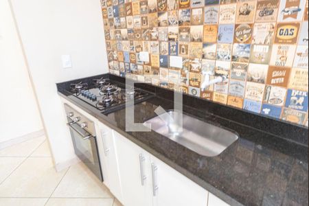 Apartamento para alugar com 55m², 2 quartos e 1 vagaCozinha 