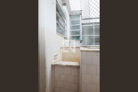 Apartamento à venda com 65m², 2 quartos e 1 vagaÁrea de Serviço