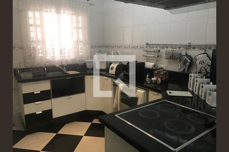 Casa à venda com 3 quartos, 132m² em Jardim Previdencia, São Paulo