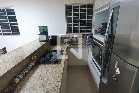 Casa à venda com 6 quartos, 300m² em Vila Florida, Guarulhos