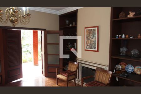 Sala de casa de condomínio para alugar com 5 quartos, 560m² em Jardim Novo Mundo, Jundiaí