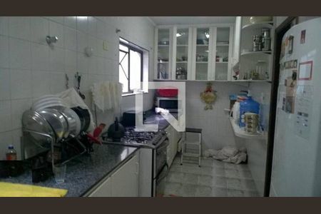 Casa à venda com 3 quartos, 340m² em Parque dos Principes, São Paulo