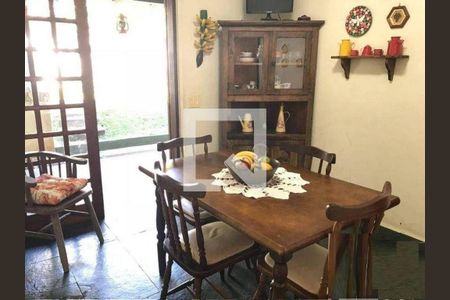 Casa à venda com 3 quartos, 340m² em Parque dos Principes, São Paulo