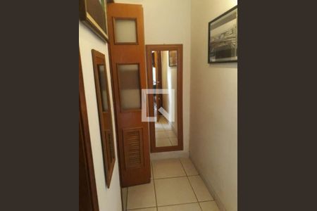 Casa à venda com 3 quartos, 108m² em Vila Tiradentes, São Paulo