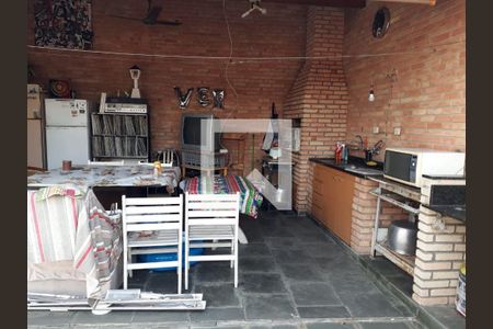 Casa à venda com 3 quartos, 108m² em Vila Tiradentes, São Paulo